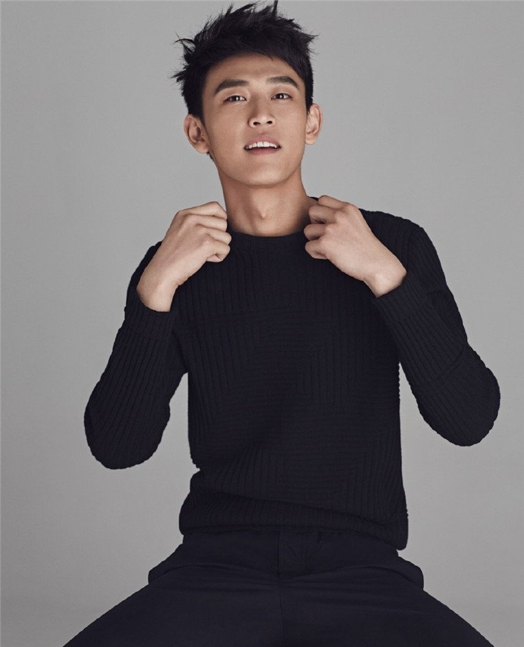 演艺圈里的三好学生,刚出道就被冯小刚看中,王天辰的成功之路