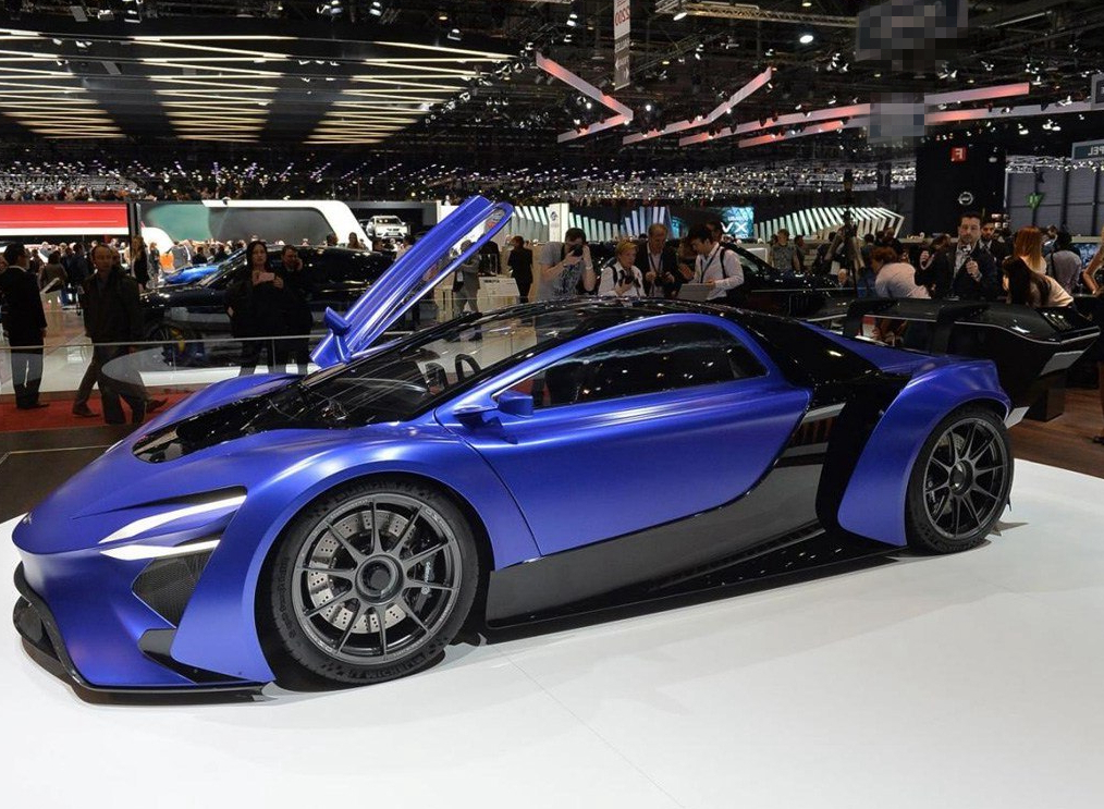 用颜值来征服你,泰克鲁斯·腾风 at96 trev 2016款 基本型