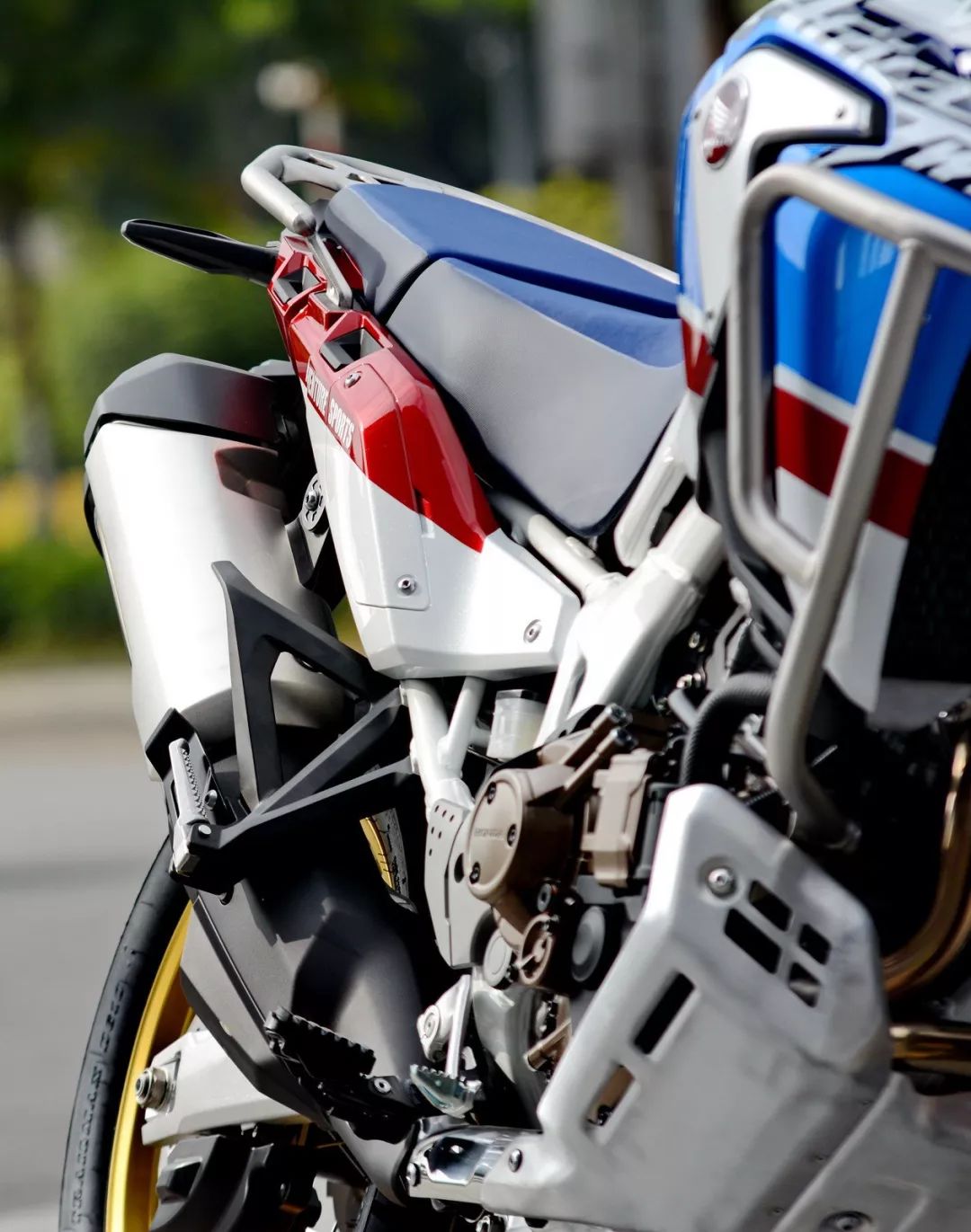 honda crf1000l 非洲双缸探险运动版