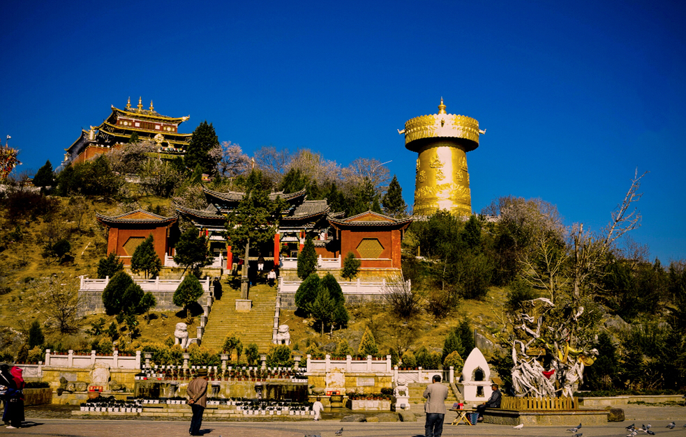 独克宗月光古城