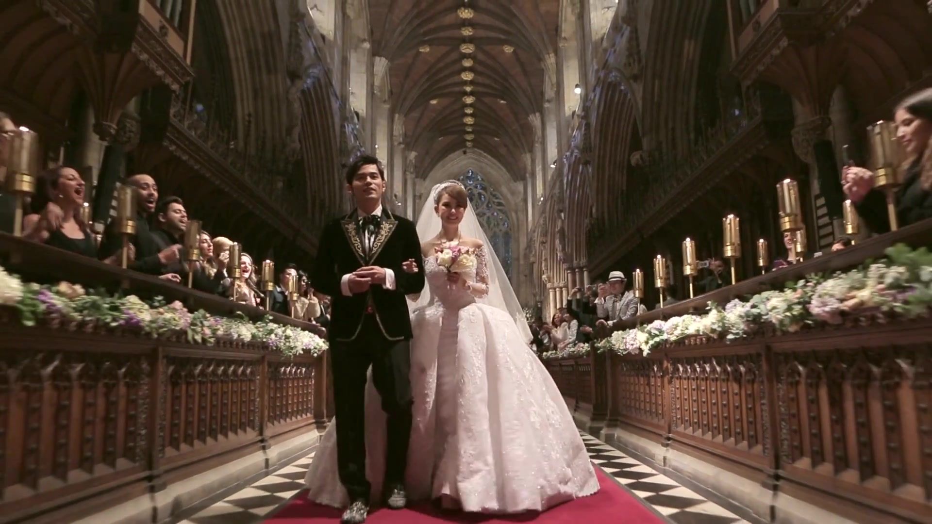 脑残剧小跟班到好莱坞配角,再到灾难片女主,天王嫂资源越来越好