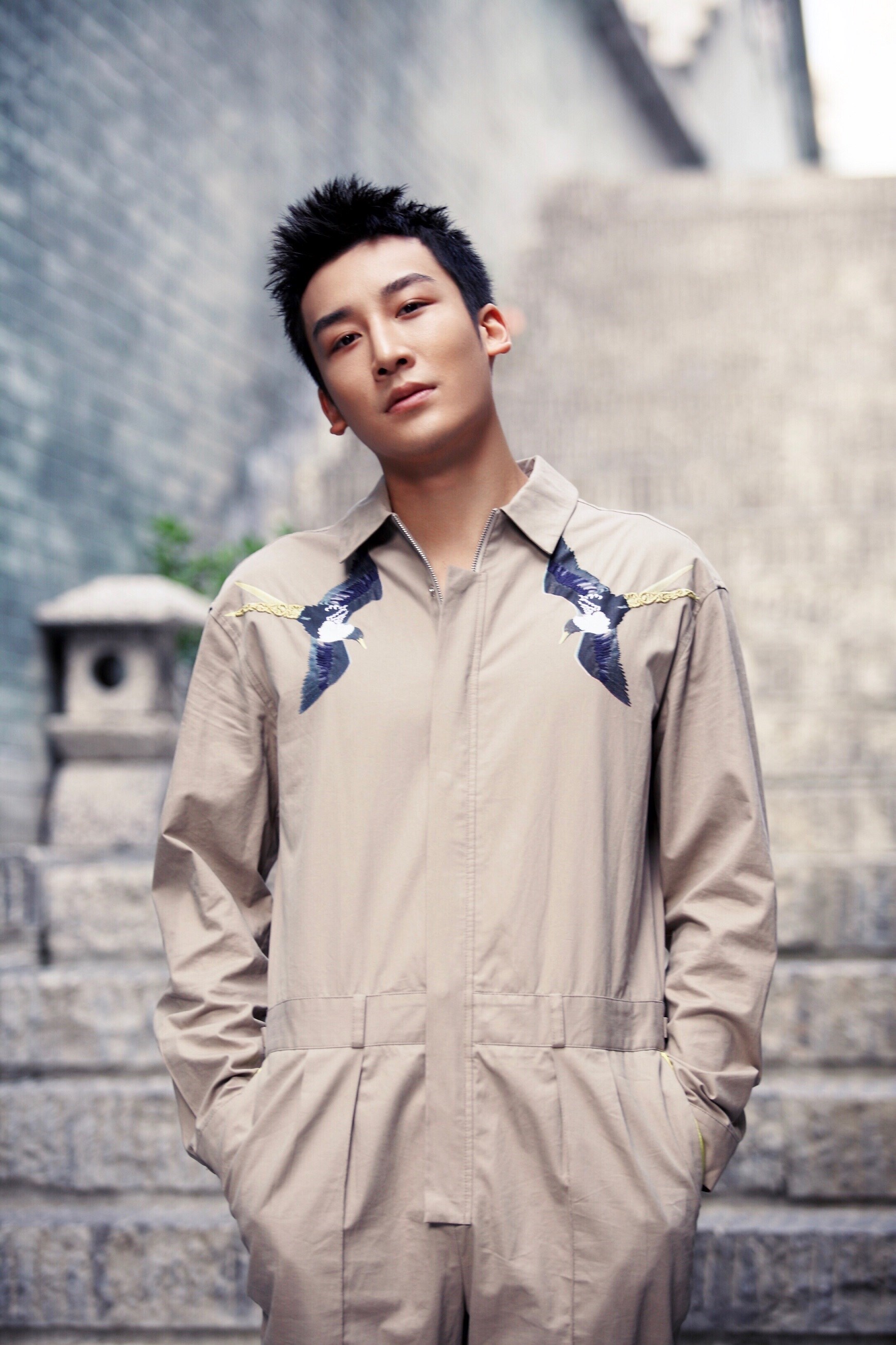 麦亨利出席《最好的时代》电影音乐会 演唱《红海行动》献礼祖国