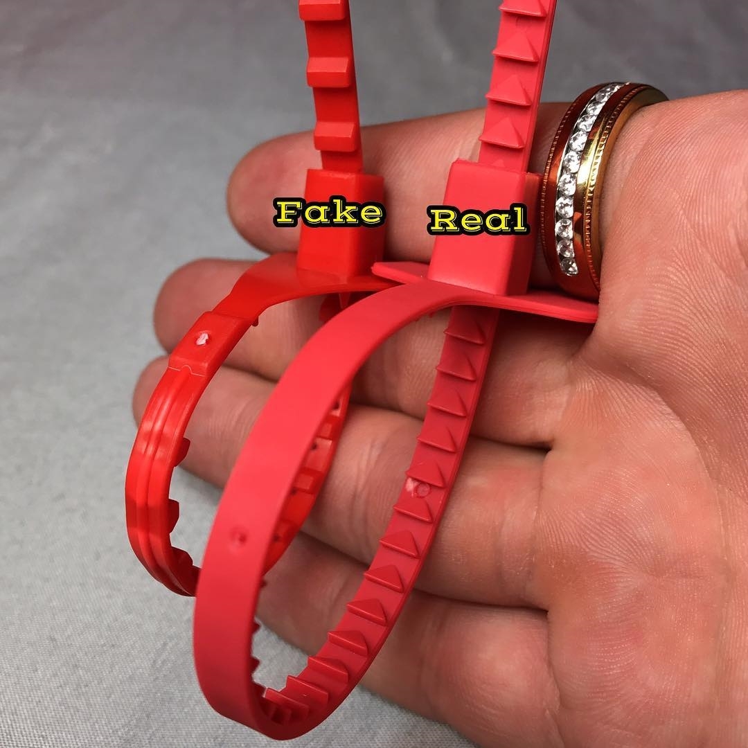 几招教你轻松鉴别aj1芝加哥联名ow鞋子真假