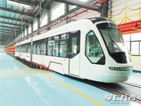 全球先进有轨电车长沙智造