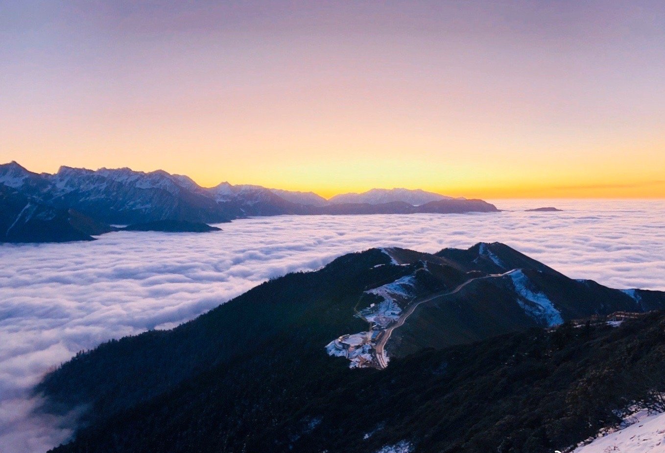 达瓦更扎,一个户外旅游不容错过的地方,是旅游摄影爱好者的天堂