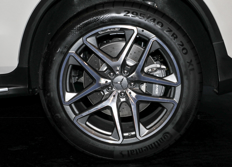 奔驰glc级amg glc 63 4matic 的观赏