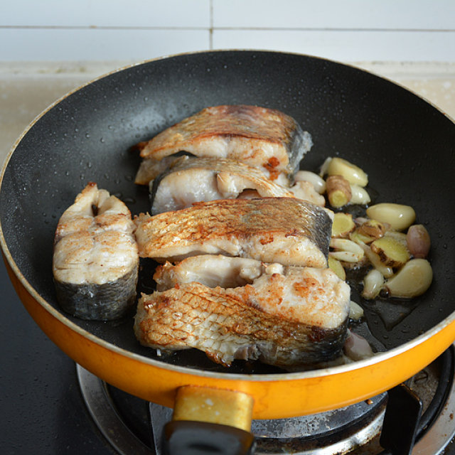 红烧青鱼块,鱼肉不腥还特鲜美,做法简单一看就会