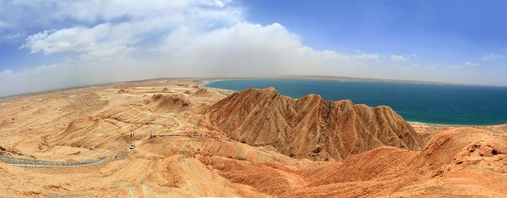 海拔3000米的德令哈,除了海子的名句,他们还留下这样的援建成果