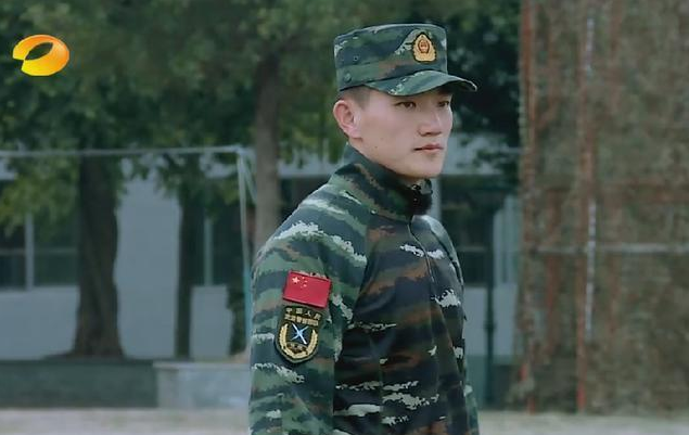 当初杨朵兰表白何捷,为何他无动于衷,终于找到了原因