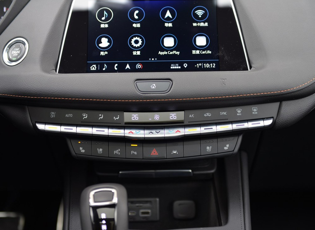 凯迪拉克xt4中控