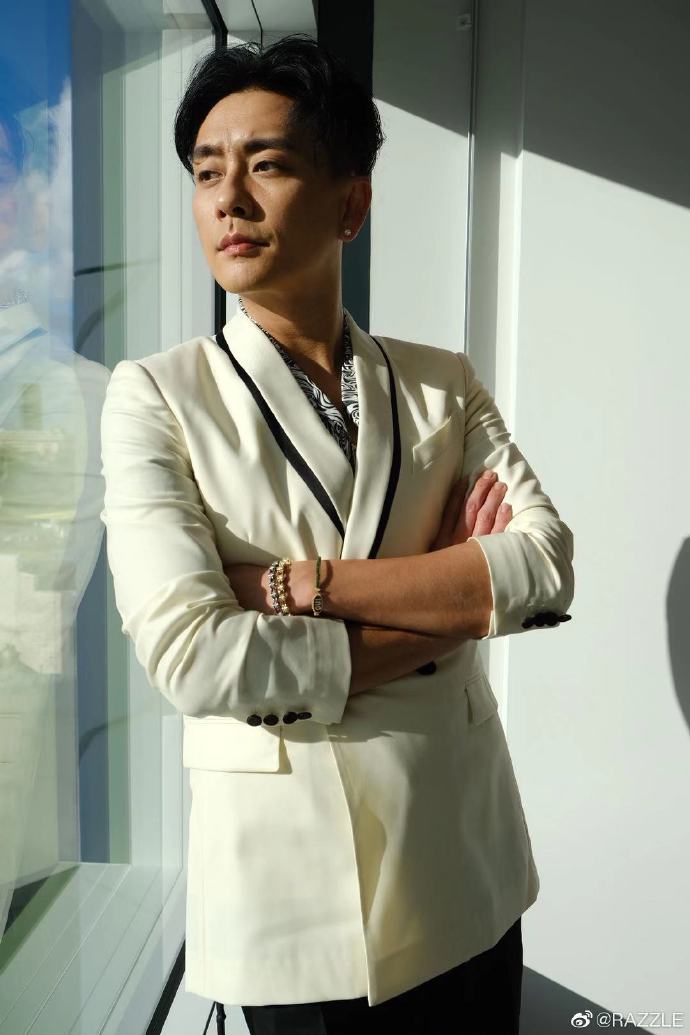 每日打卡# 【黄宗泽处处吻 】【港风混剪】【吻戏合