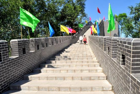 它就是犍为"长城"!