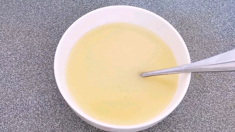 一款营养美味的粗粮粥,玉米面山药粥,也很适合给宝宝做辅食