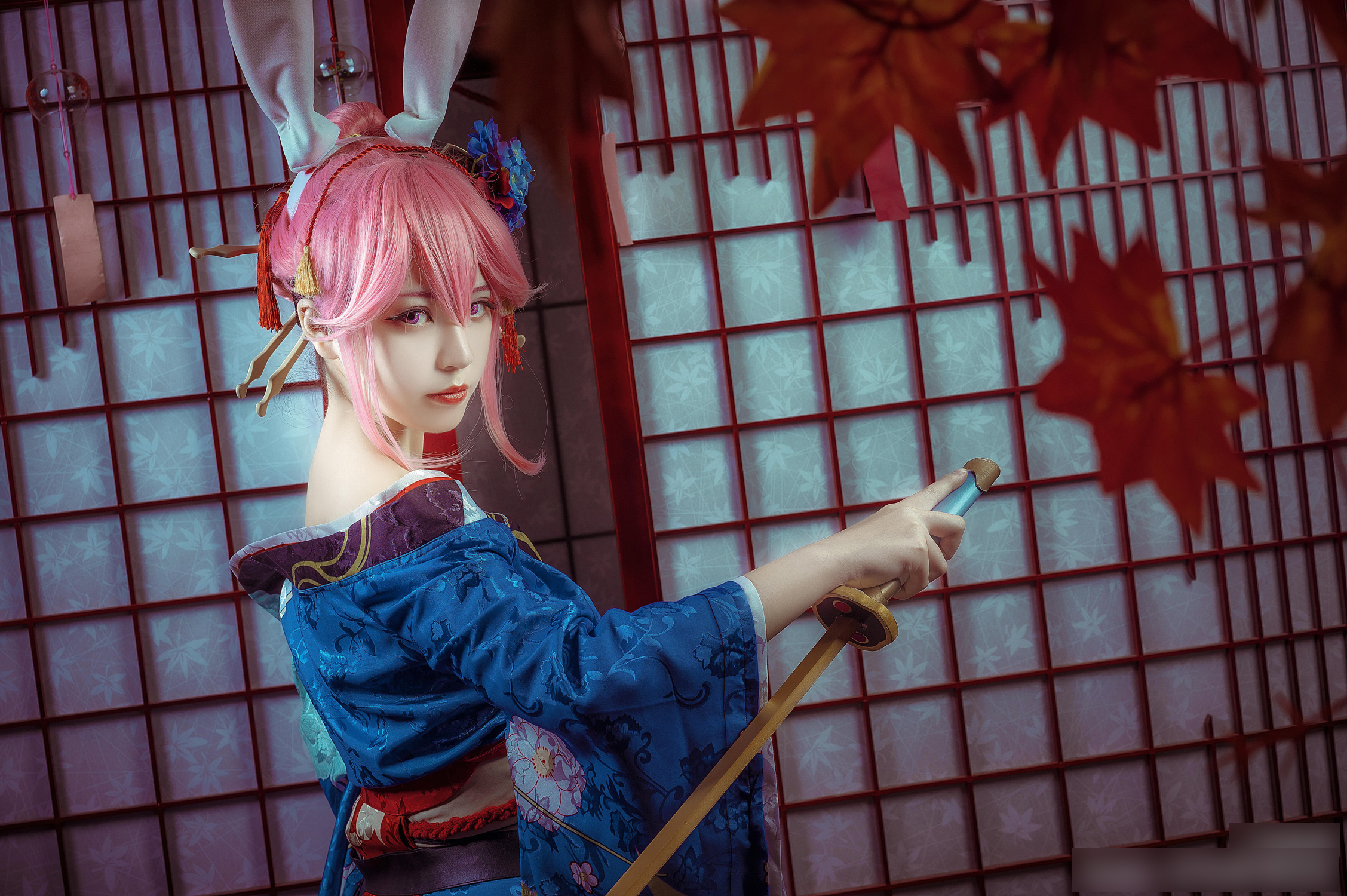 国人妹子扮演的崩坏学园角色八重樱!相当惊艳的一组cosplay作品