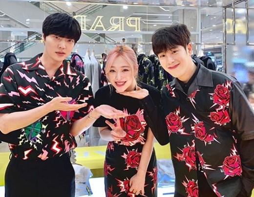 「星闻」"意外的组合!"安宰贤&崔雪莉&表志勋的相遇