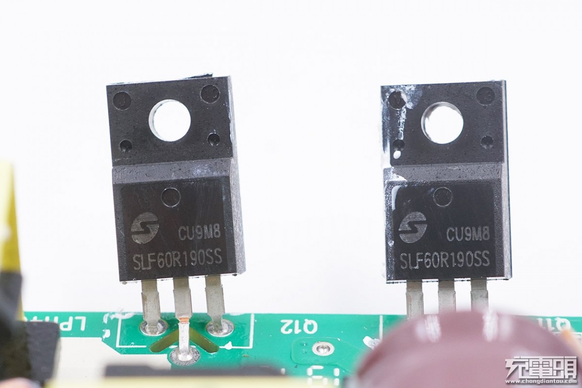 助力2019年央视春晚,思齐400w led显示屏电源深度拆解