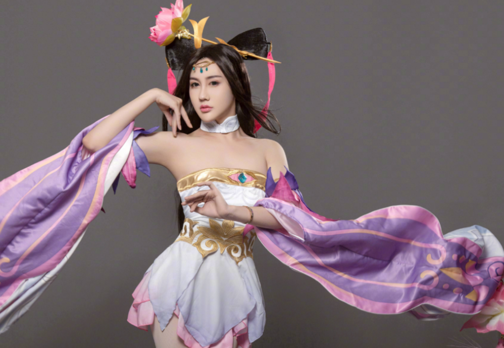 "蛇精男"刘梓晨cos貂蝉,竟然很好看!简直就是个妖孽啊!