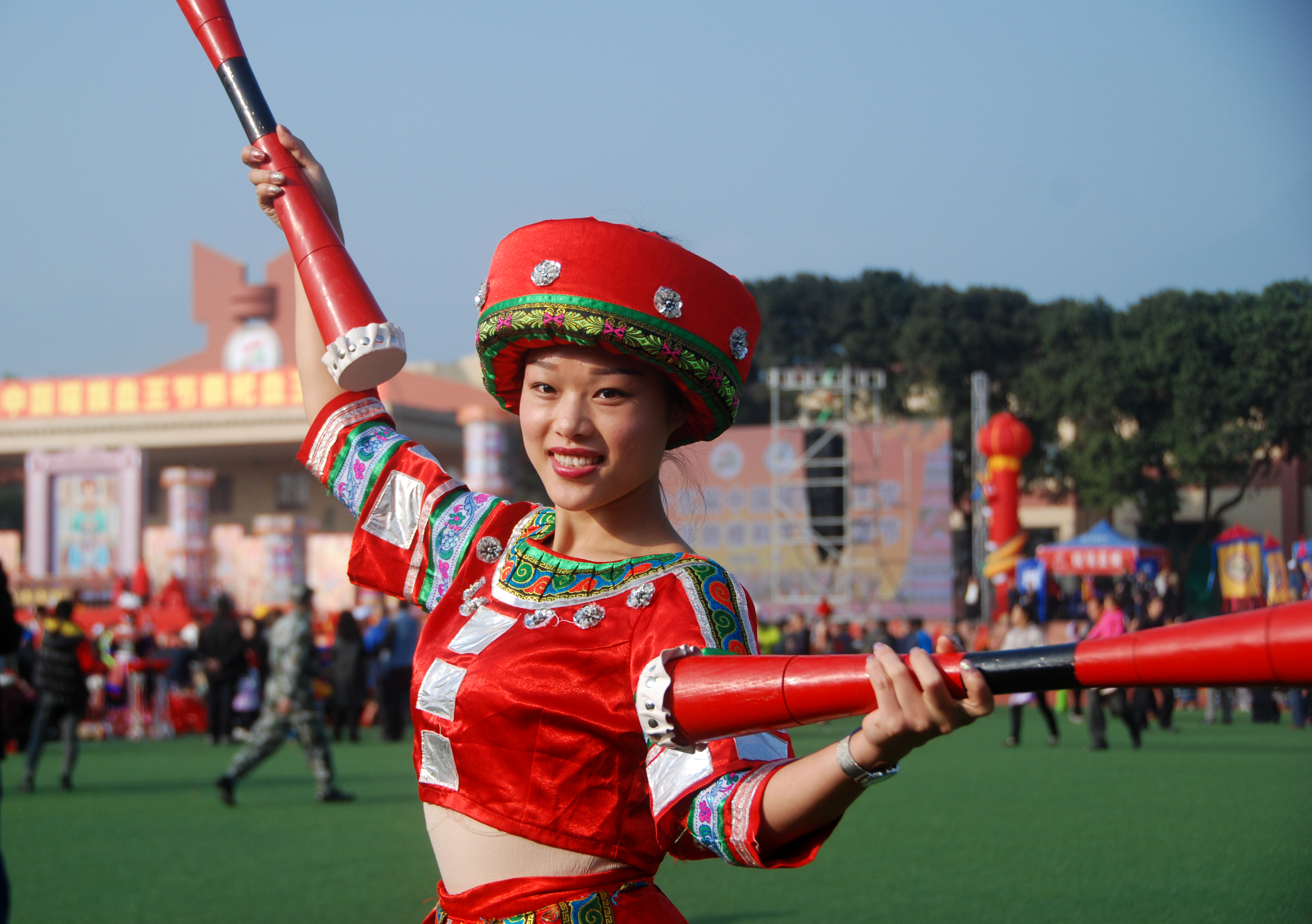 瑶族同胞欢庆盘王节