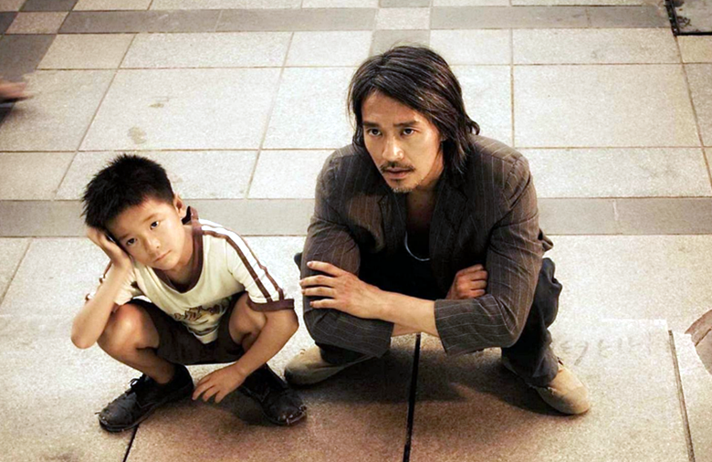 我们都被骗了,《长江七号》的3位小男孩摇身一变都成了大美女