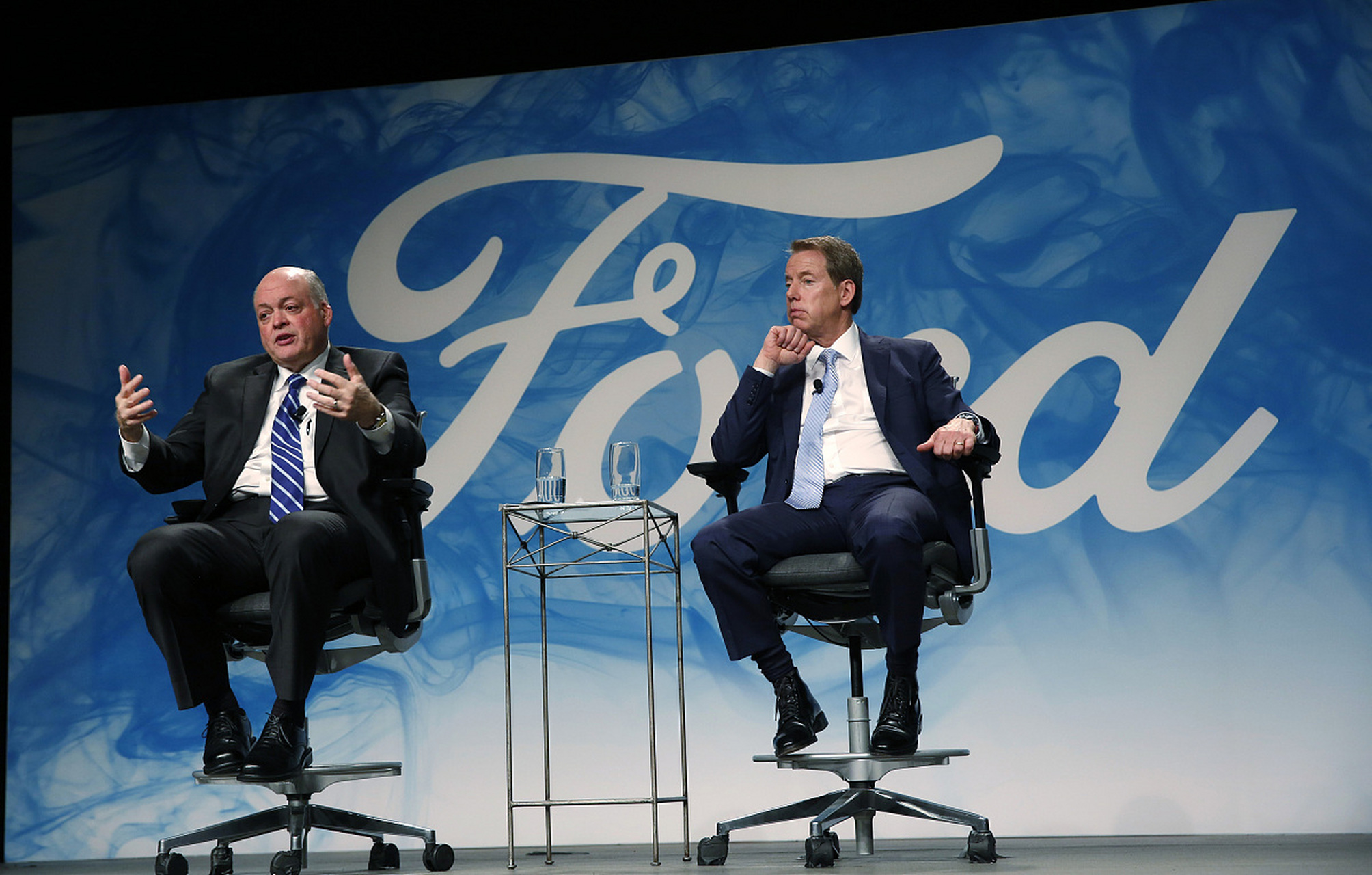 马斯克和拉里佩奇,这两位科技大佬之间的"恩怨情仇"似乎永远都说不完.