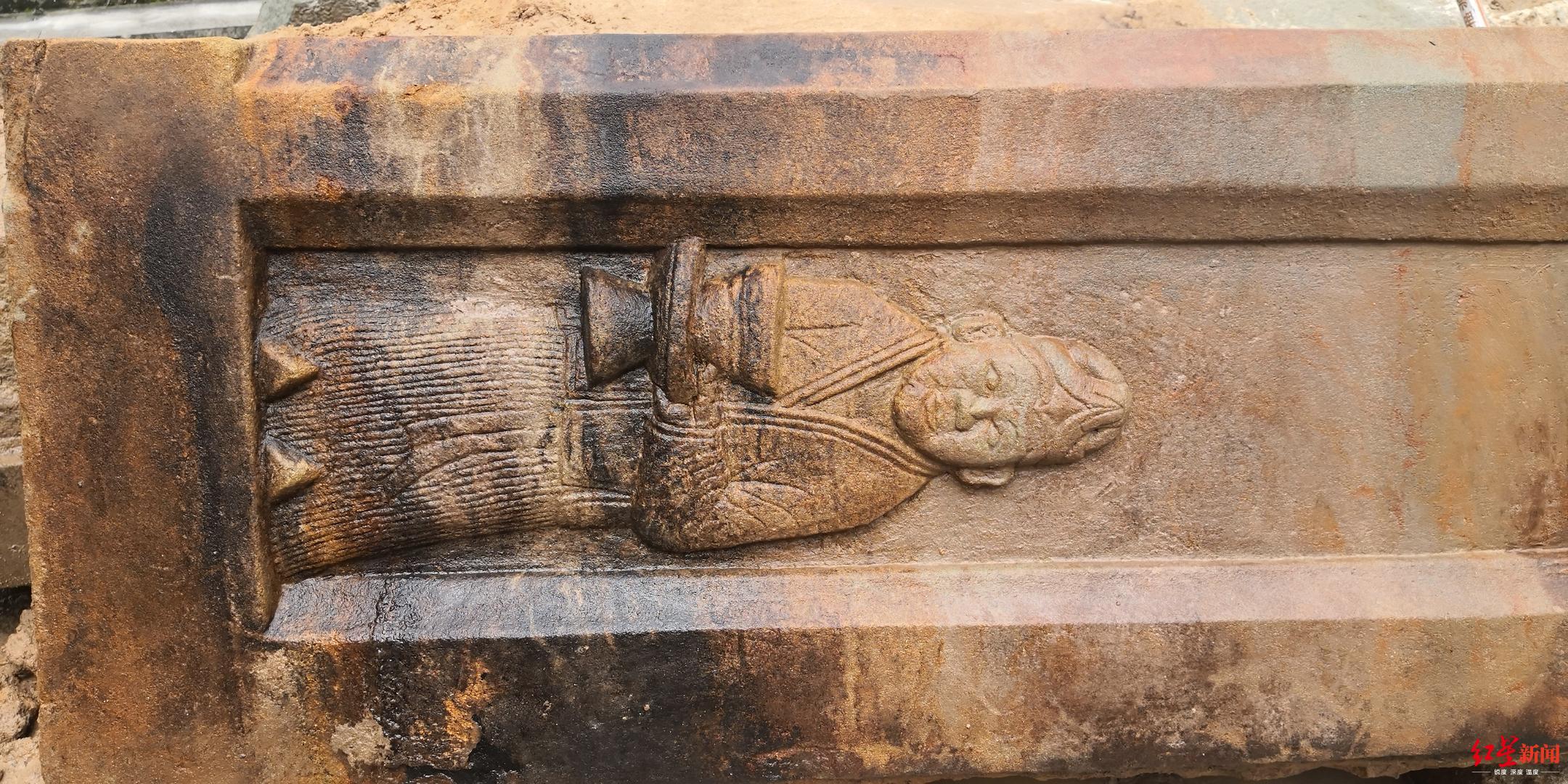 泸州在建高铁站挖出宋墓 施工方:将加班加点补进度