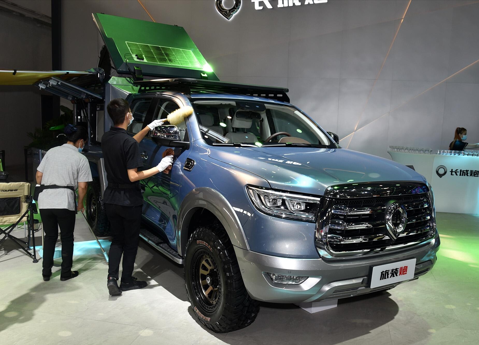 新款旅居版长城炮亮相,2.0t 四驱,预售18万,比哈弗h9还霸气