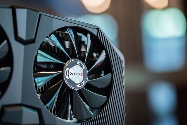 非公更香!讯景xfx rx5700黑狼版显卡体验