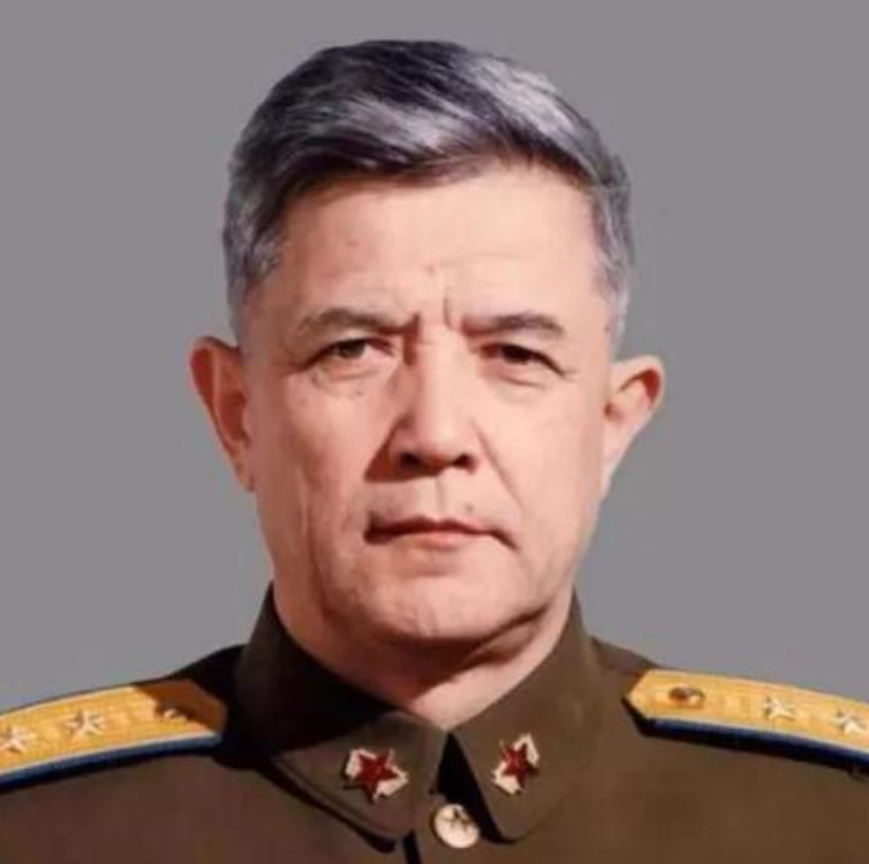 中国用狗皮大衣从苏联换苏27,军队乐开花,全国的狗可就遭殃了