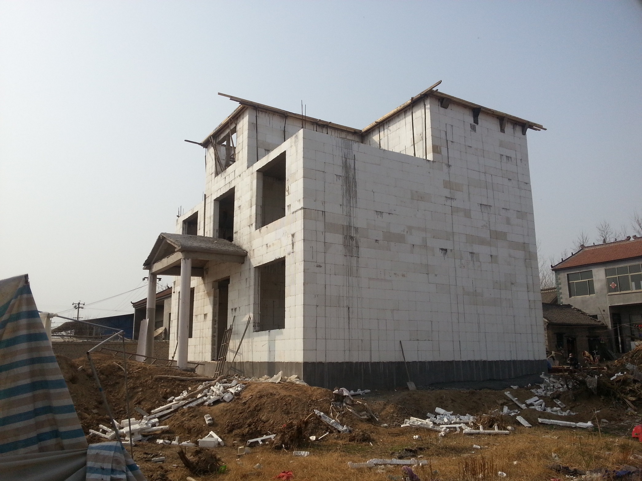 国家为什么不允许用红砖建房?今天可算是知道了!