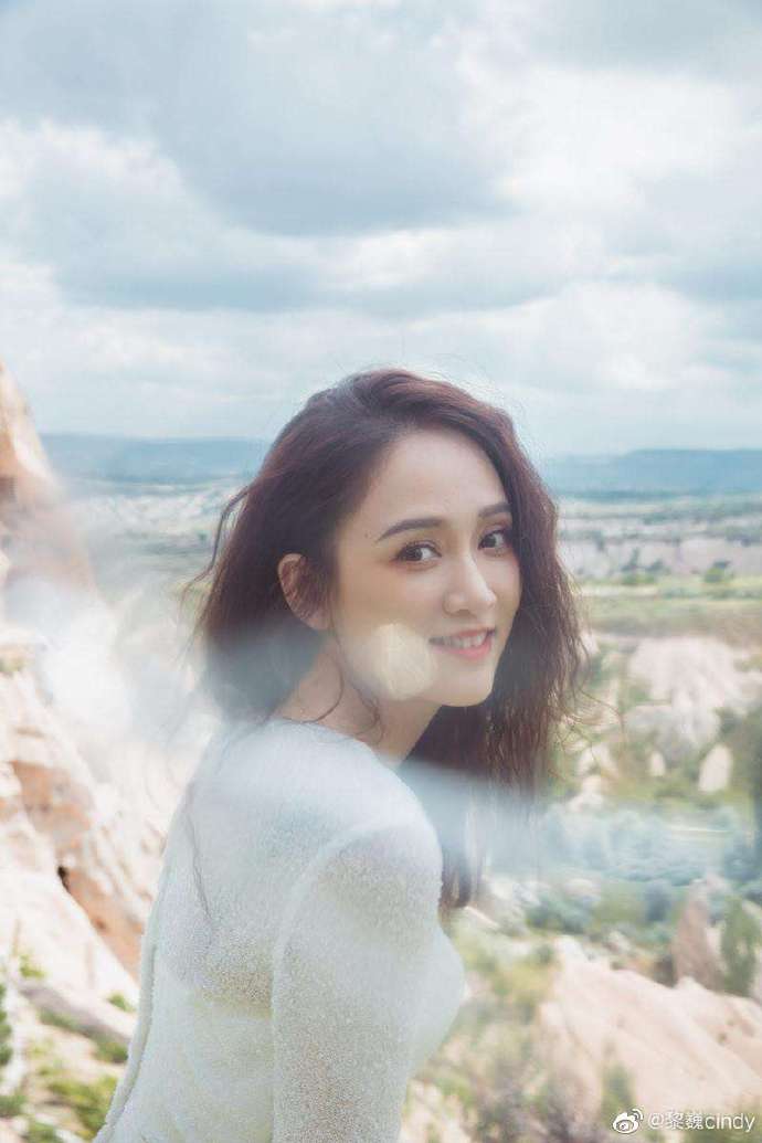 期待 它还不播 于是.