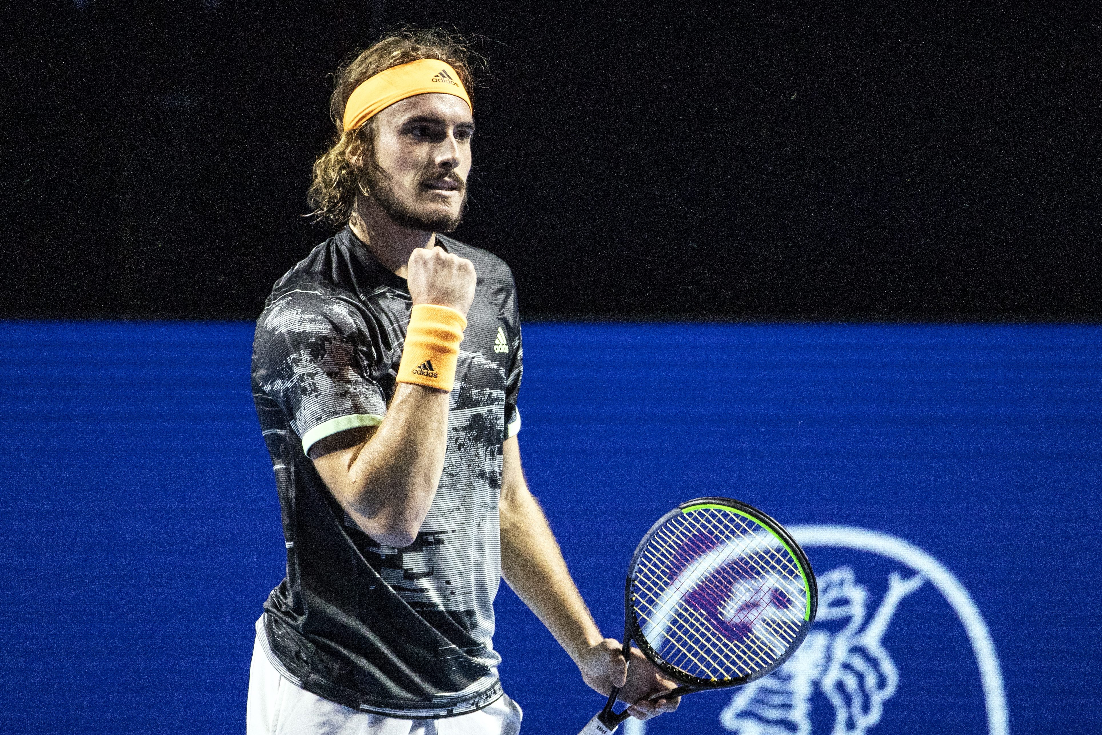 网球——巴塞尔室内公开赛:齐齐帕斯晋级半决赛