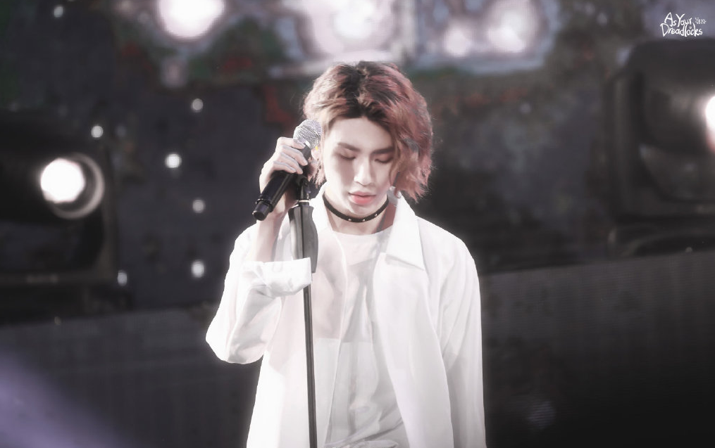 npc立麦演唱,九人九色不同感觉,谁的造型才是你的菜?