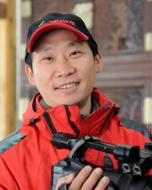 「夜读」好记者讲好故事|赵弘:我的梦——"中国梦 公益梦" 努力做一位