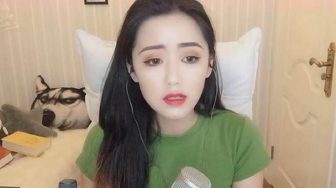 [图]人美声甜：美女主播萌二呆《母系社会》，怎么听都听不够