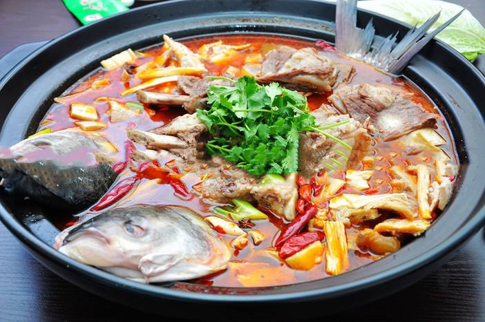 如何做好砂锅鲤鱼?"大厨"来支招,不学这招真的可惜了!