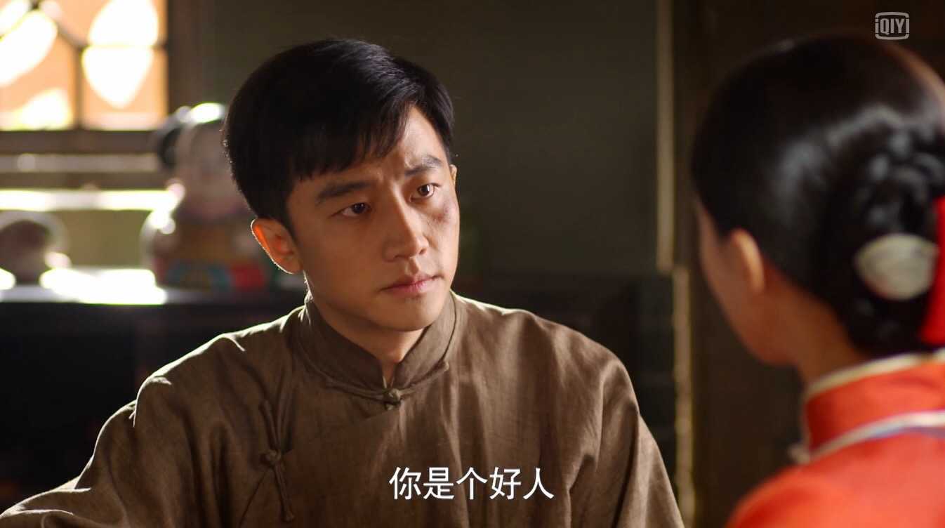 捧不红的黄轩:被冯小刚当成"宝贝,为何在两部现代剧上栽跟头