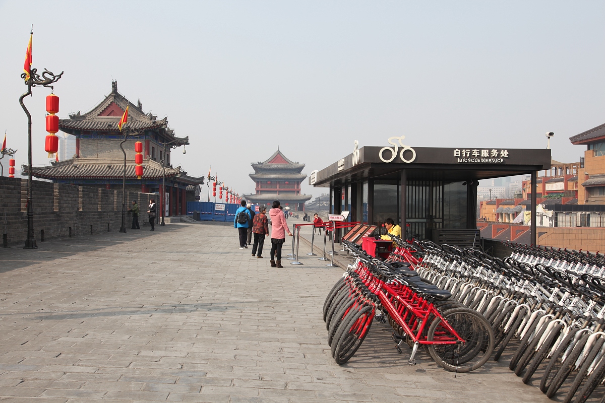 西安的古城墙骑行之旅有哪些难忘的体验?