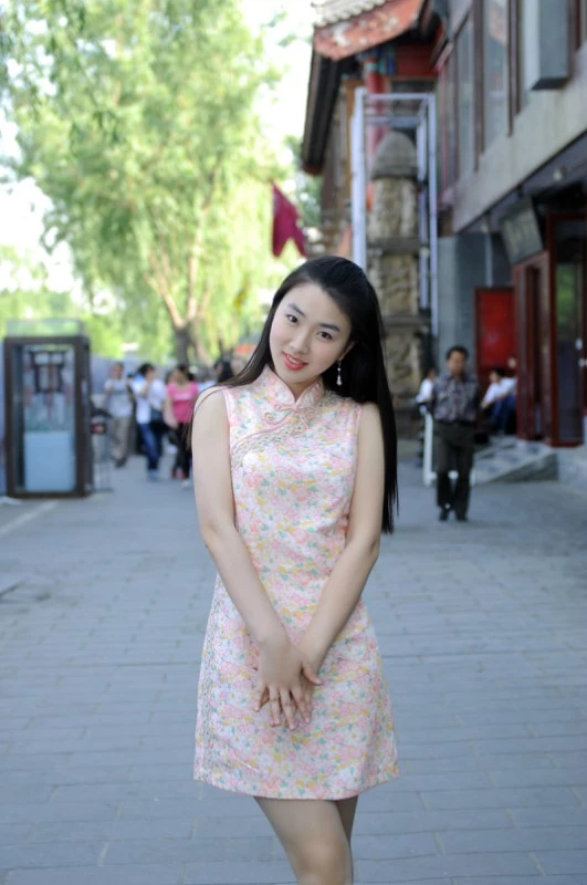 美女歌手肖洋新年新愿望 怀揣感恩之心坦言需继续努力