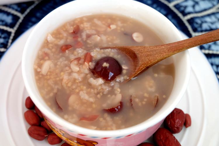 黄芪红糖粥