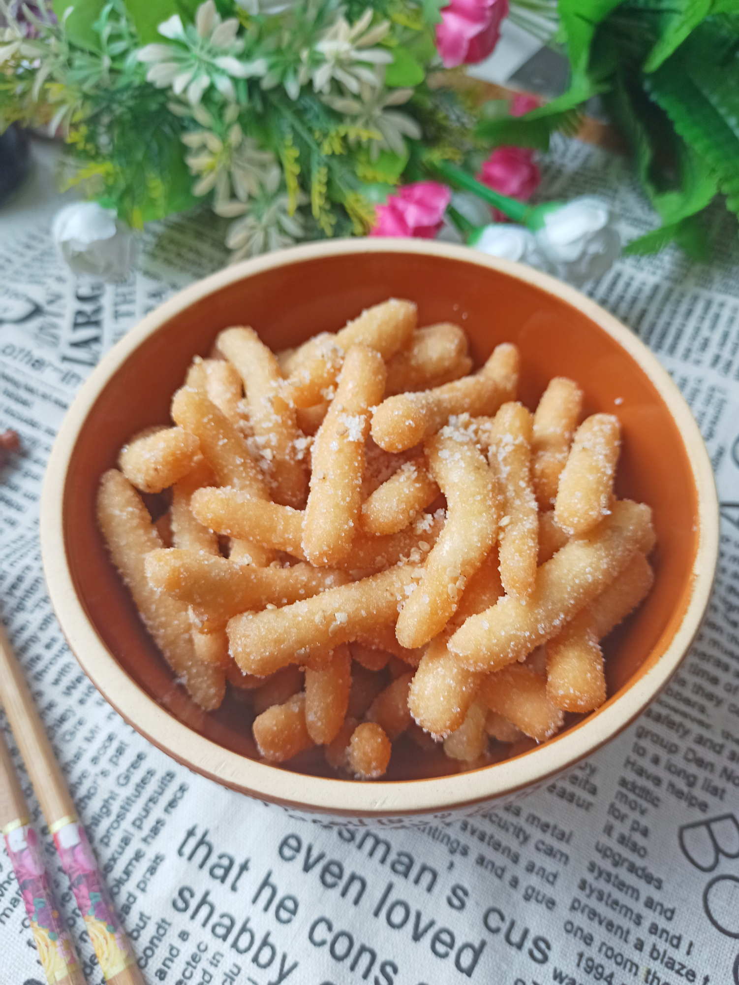 江米条的家常做法,酥脆可口,咬一口细甜嘎嘣脆,过年做一锅尝尝