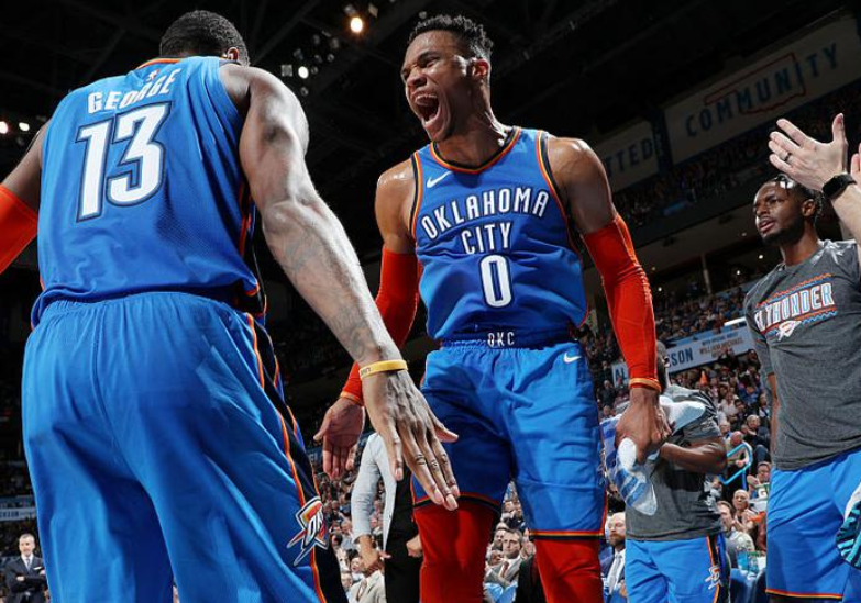 nba73年神迹诞生!威少连续3赛季场均三双,成就历史第一人