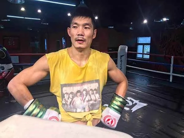 ko武林风付高峰后,世界第9霸气放话:重炮手又如何?2番战还会赢