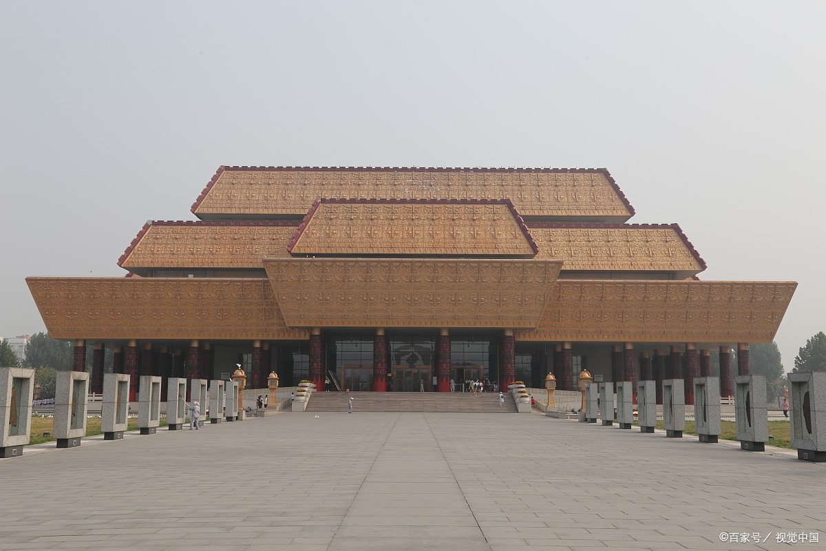 龙门石窟 2. 白马寺 3. 洛阳博物馆 4. 洛阳老街 5.