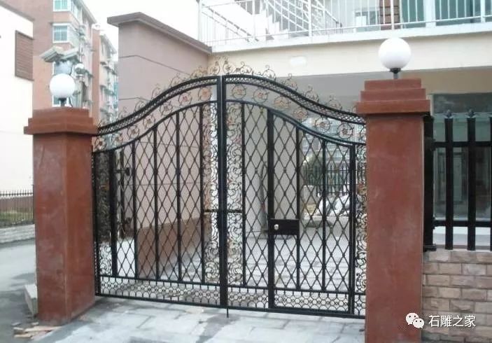 年末福利贴 l 别墅围墙大门石柱设计案例大全(56图)