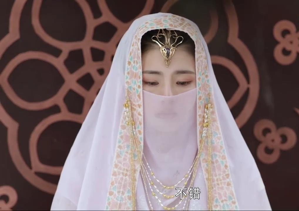 《倚天屠龙记》紫衫龙王武功稀松,为何是四大法王之首?原来如此