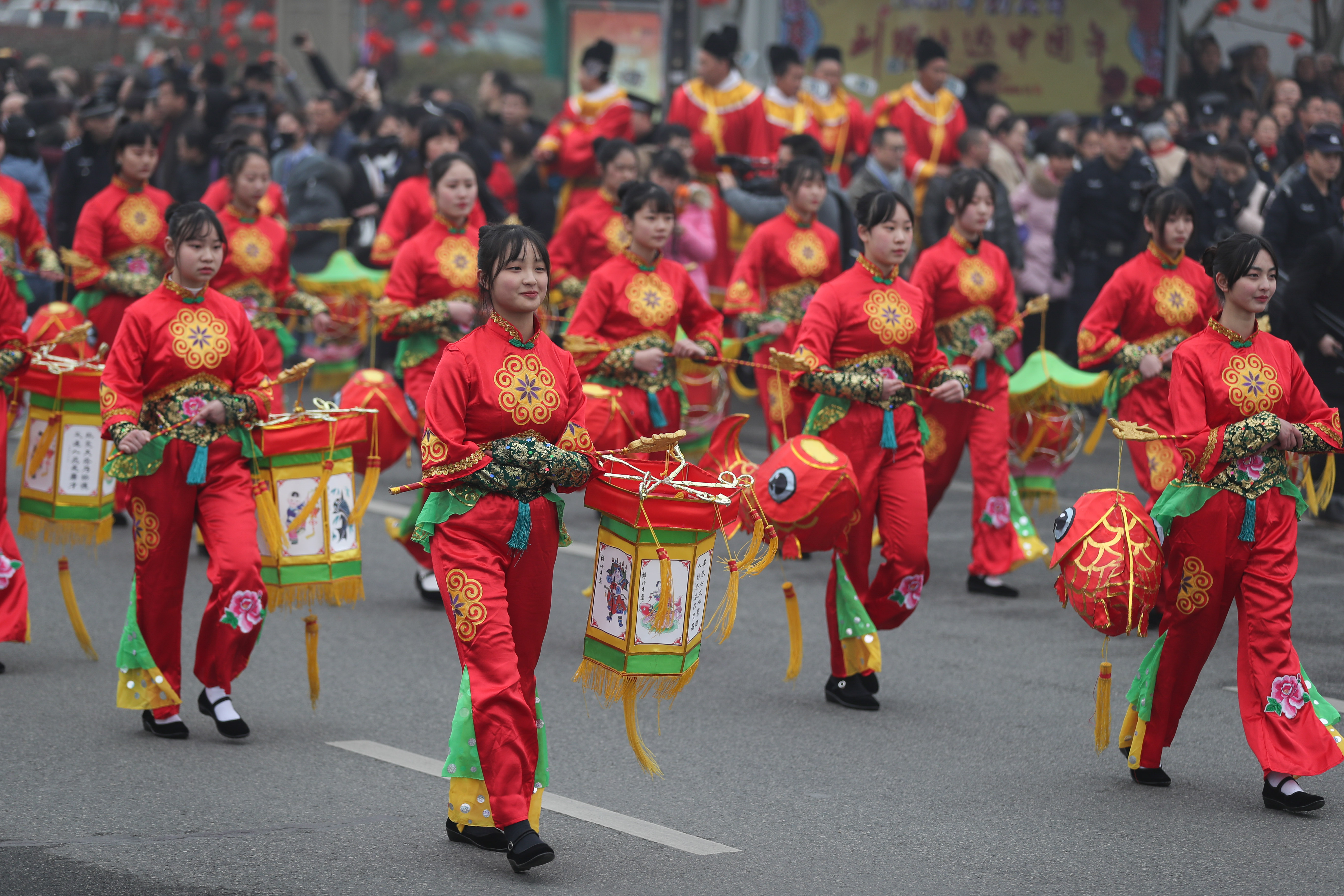 (社会)(3)四川绵竹年画节开幕