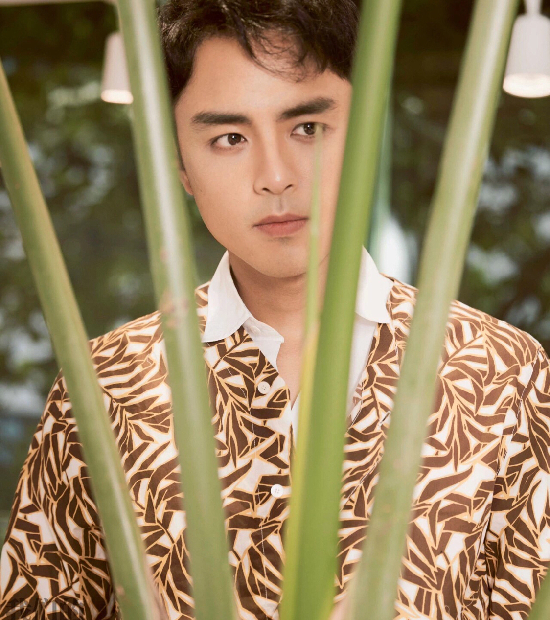 比心剪刀手?张彬彬 郭碧婷 霍思燕 官鸿 教你春节聚会拍美照!