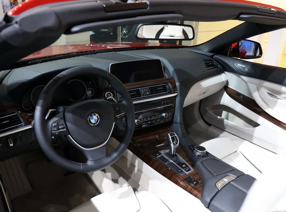 集优雅舒适于一身的宝马6系640i 敞篷轿跑