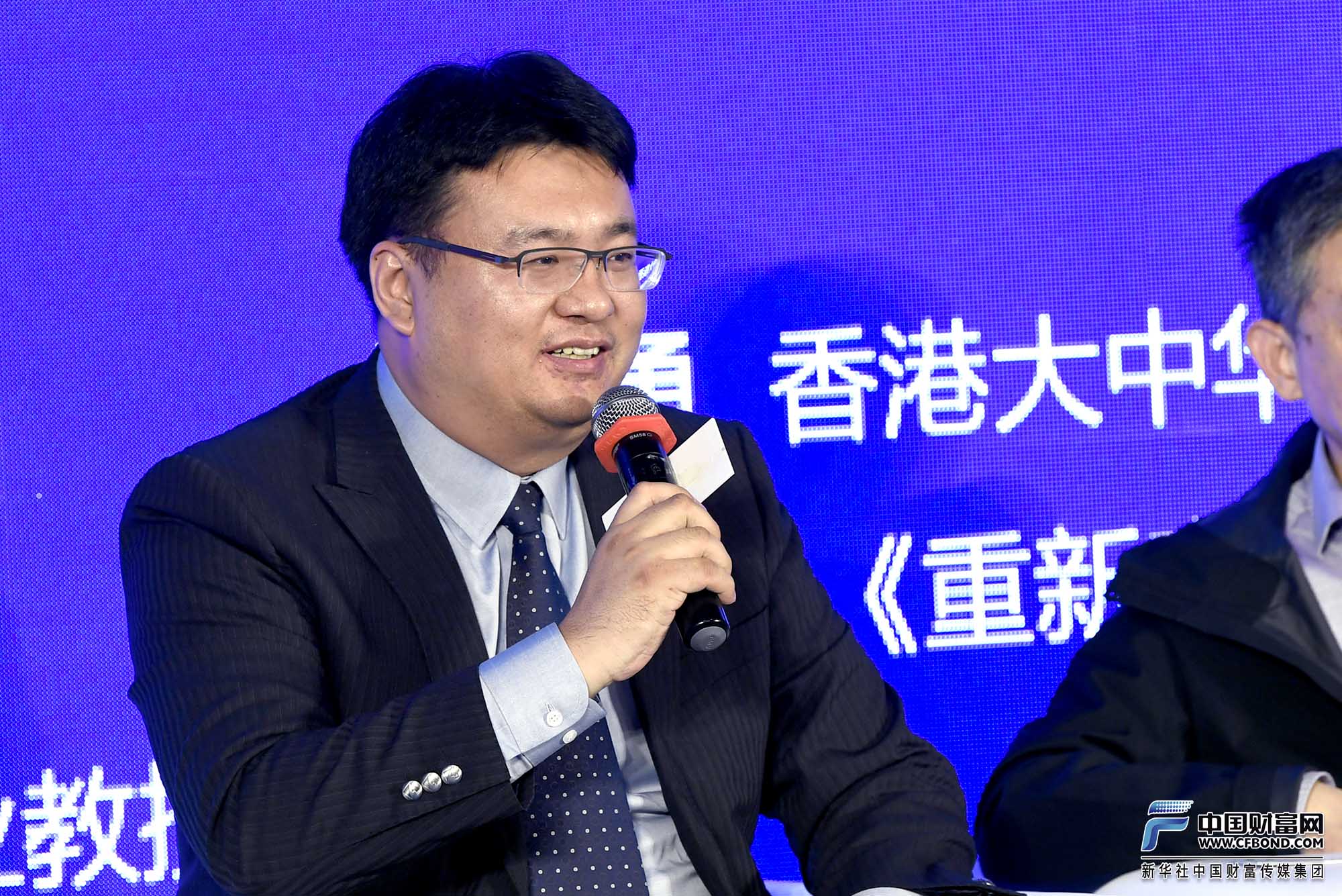 圆桌论坛一发言嘉宾:碧有信财富管理部总经理刘万里