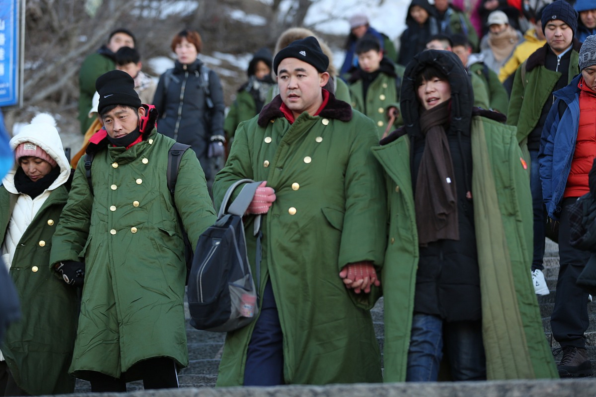 朝鲜军大衣图片
